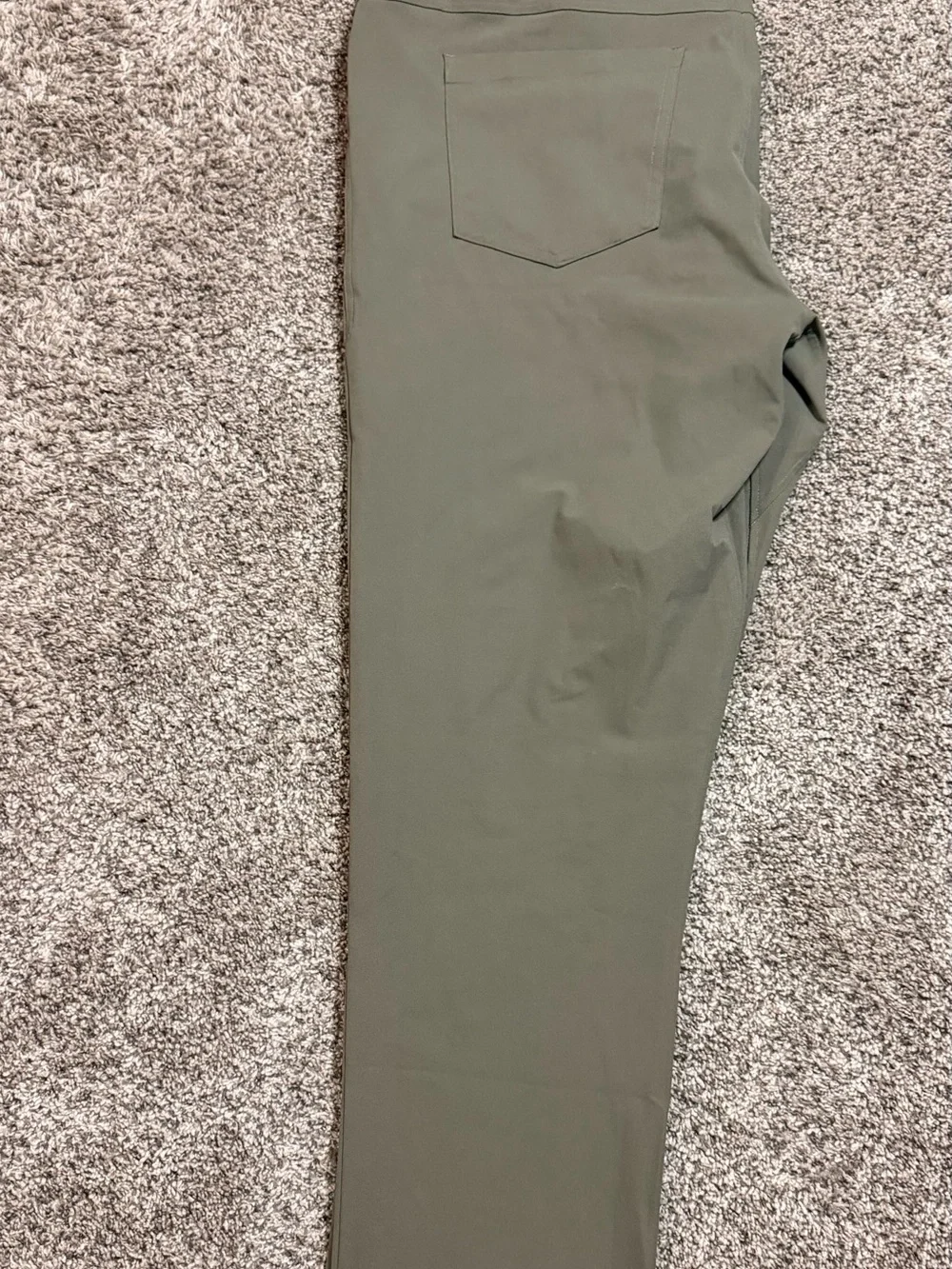 lululemon athletica Men's Olive Cargo Pants
